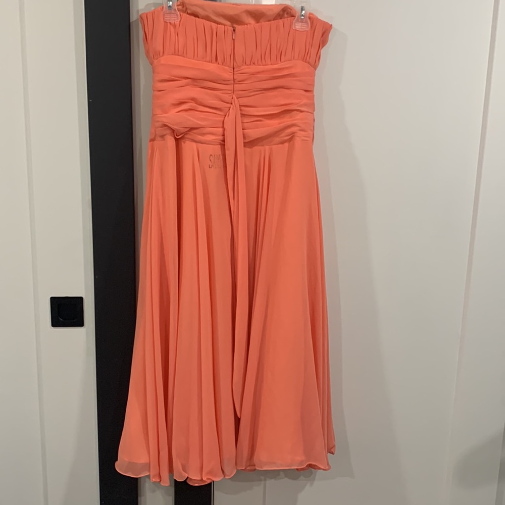 Coral strapless dress - Picture 2 of 7